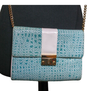 Inge Christopher Crossbody Bag Blue White Chain Print Fabric Purse